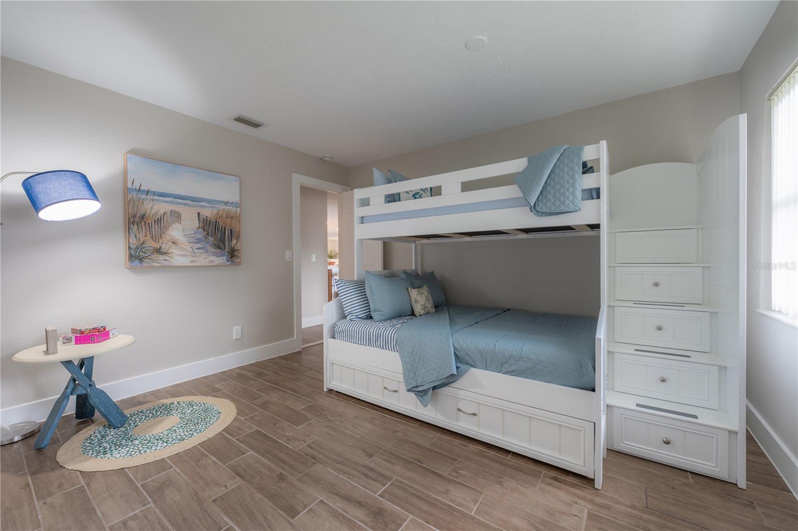 APOLLO BEACH UNIT 13 PT 1 RE - Residential