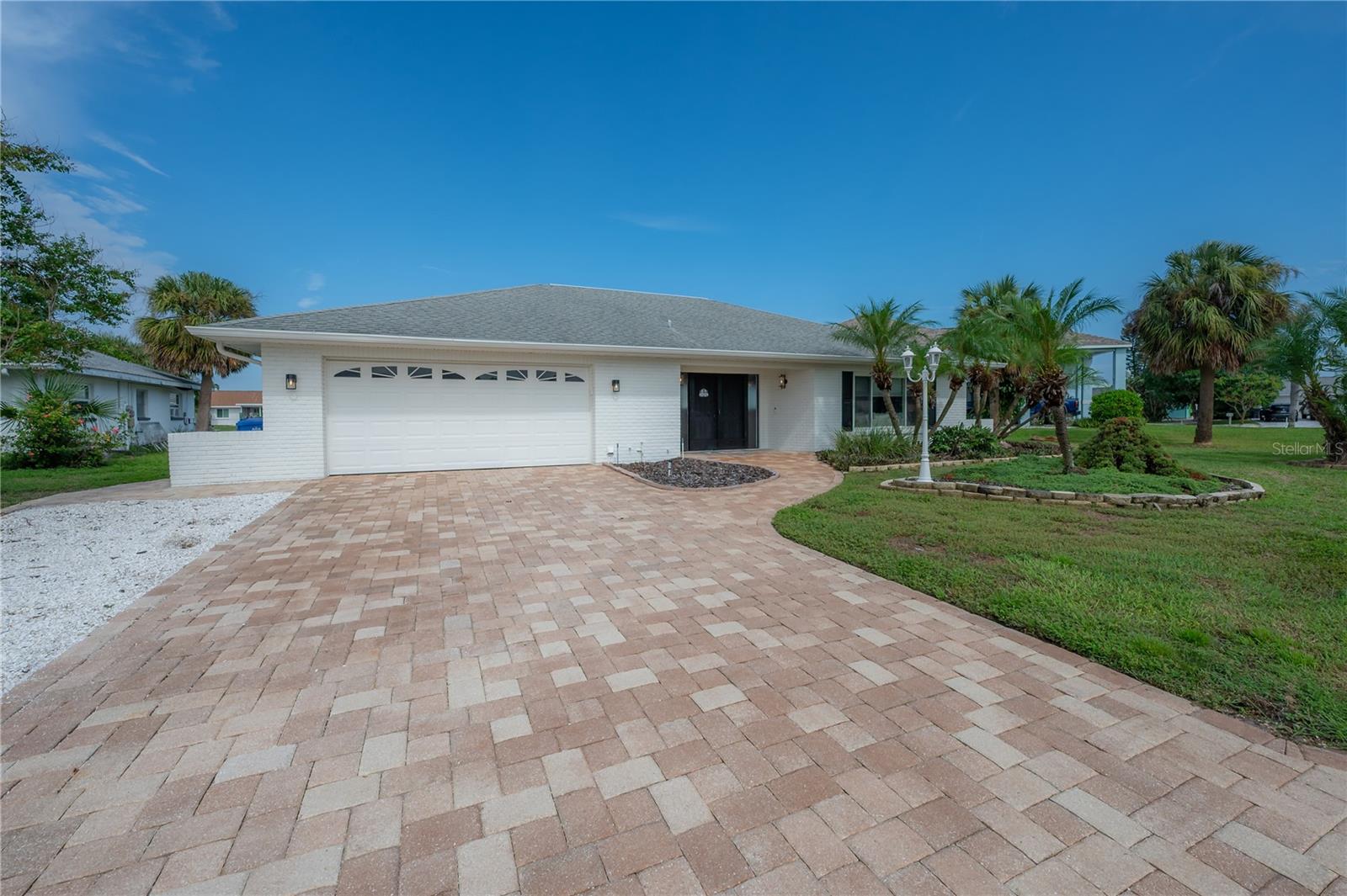 APOLLO BEACH UNIT 13 PT 1 RE - Residential