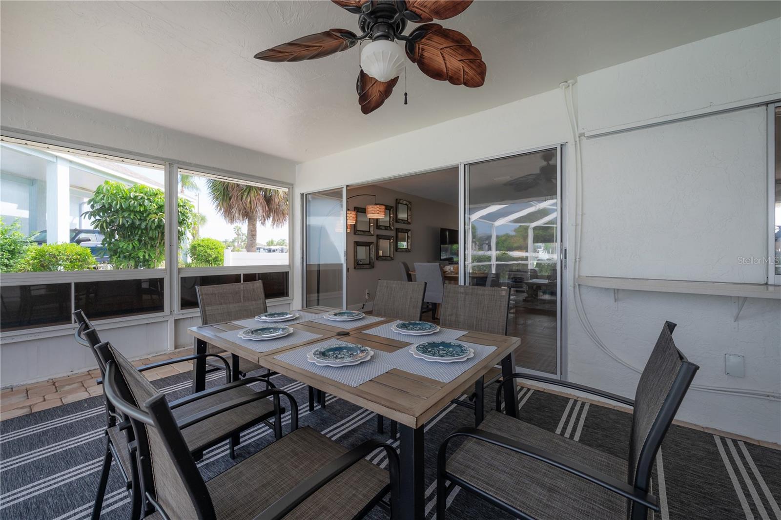 APOLLO BEACH UNIT 13 PT 1 RE - Residential