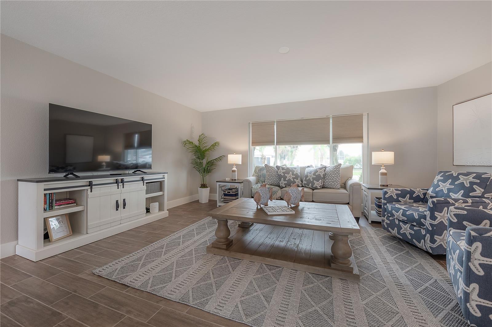 6322 COTTONWOOD LANE