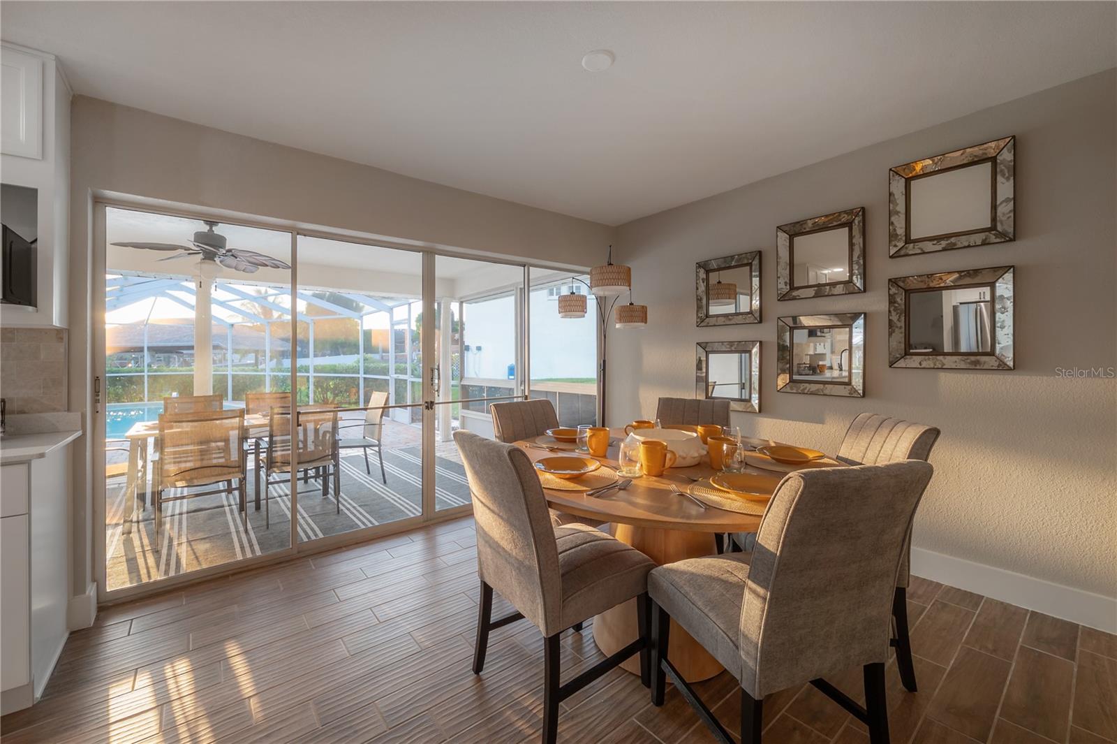 APOLLO BEACH UNIT 13 PT 1 RE - Residential