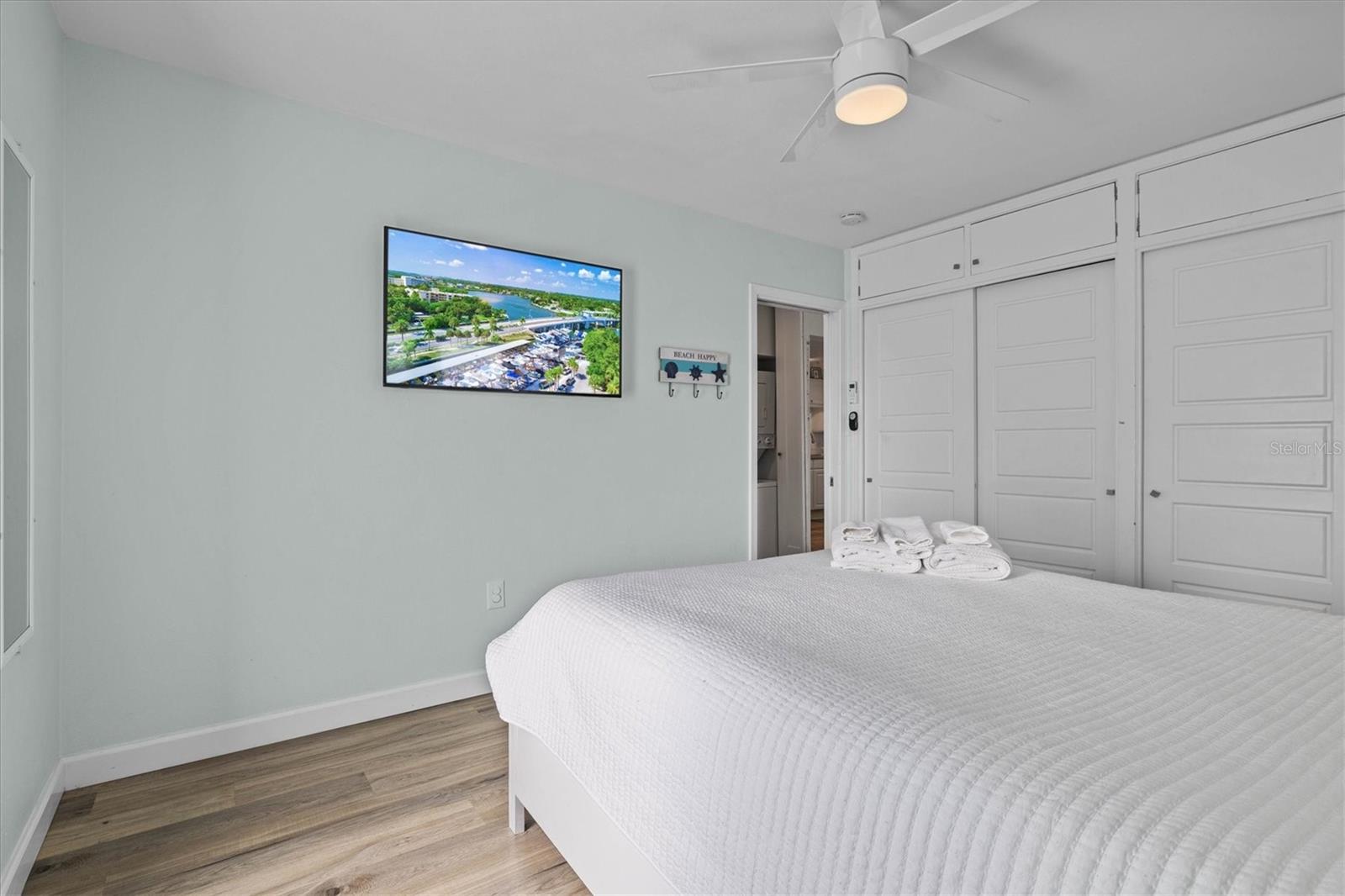 SOUTH SIDE PARK - Residential Lease