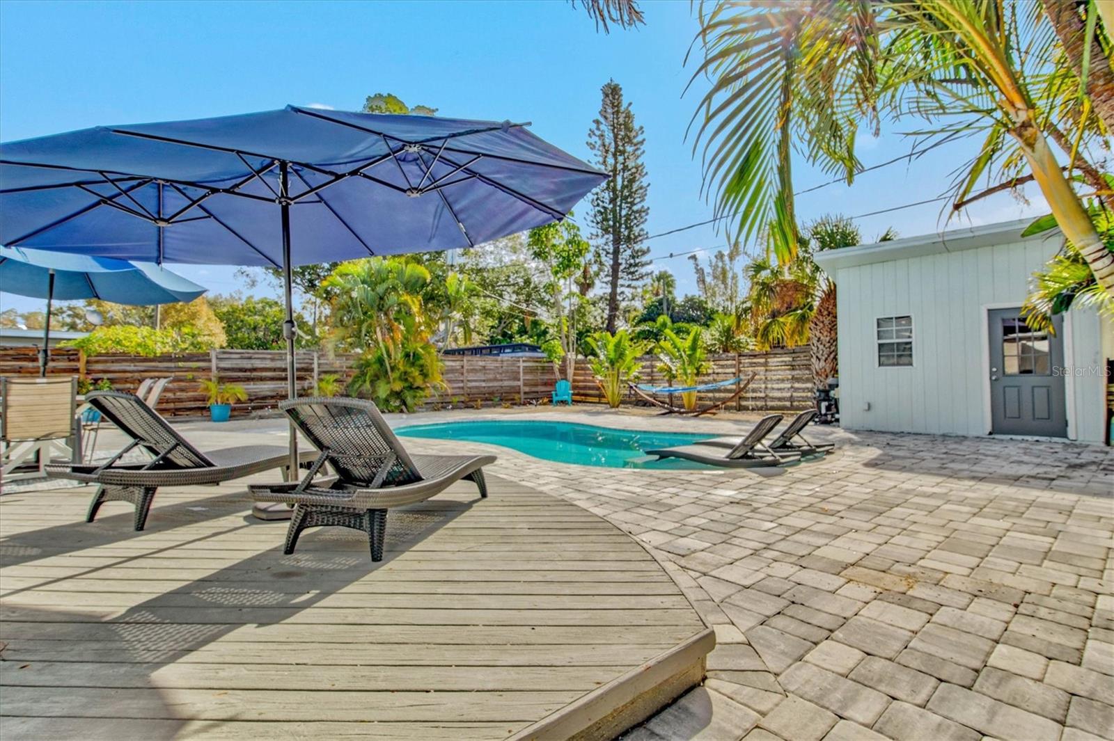 SOUTH SIDE PARK - Residential Lease