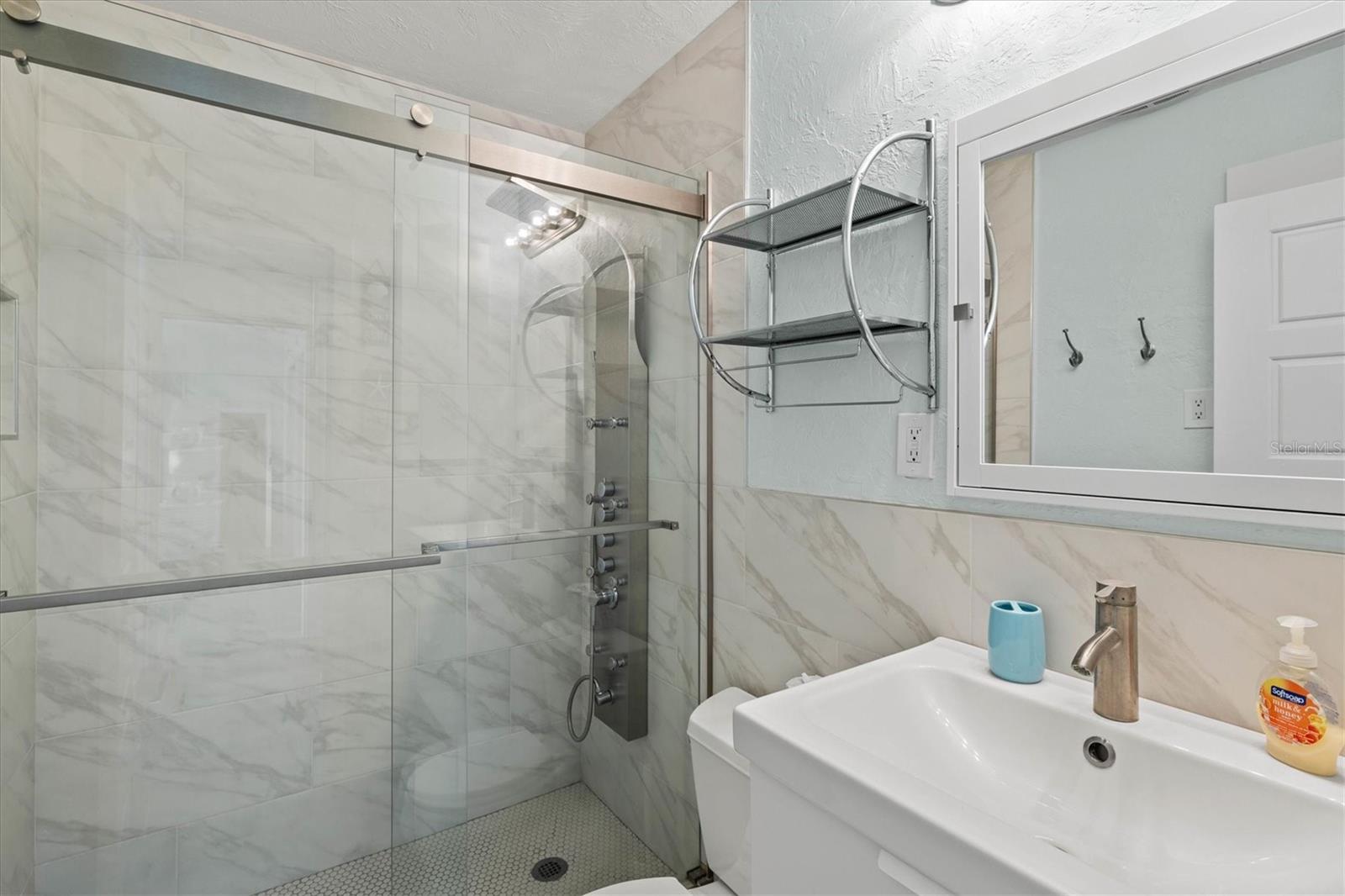 SOUTH SIDE PARK - Residential Lease