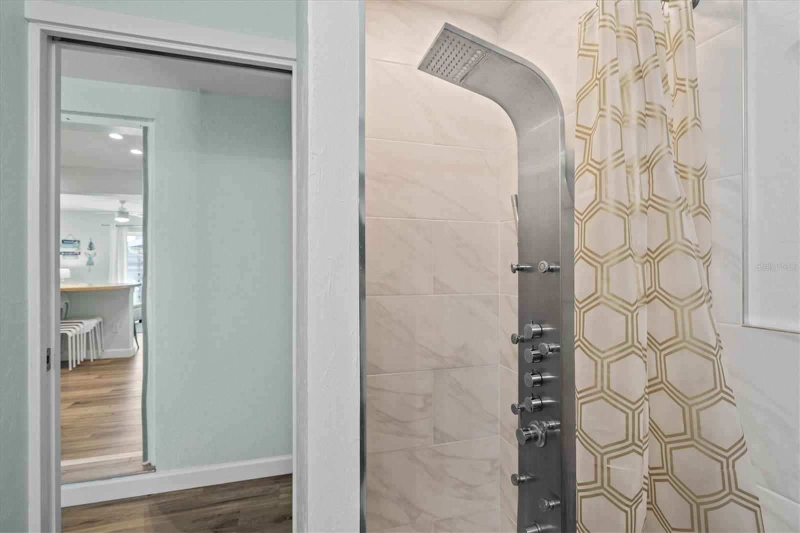 SOUTH SIDE PARK - Residential Lease