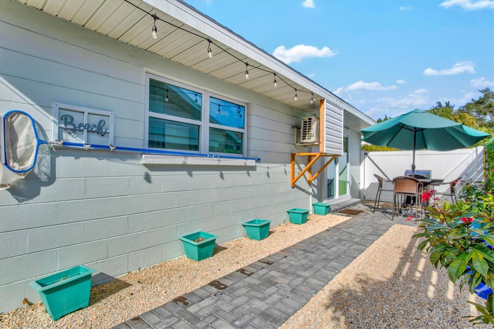 SOUTH SIDE PARK - Residential Lease