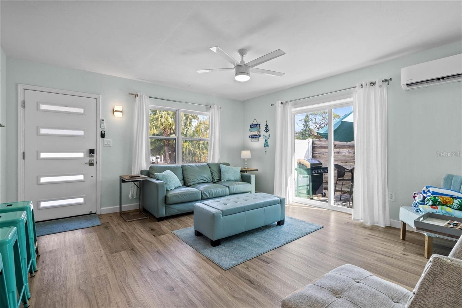 SOUTH SIDE PARK - Residential Lease