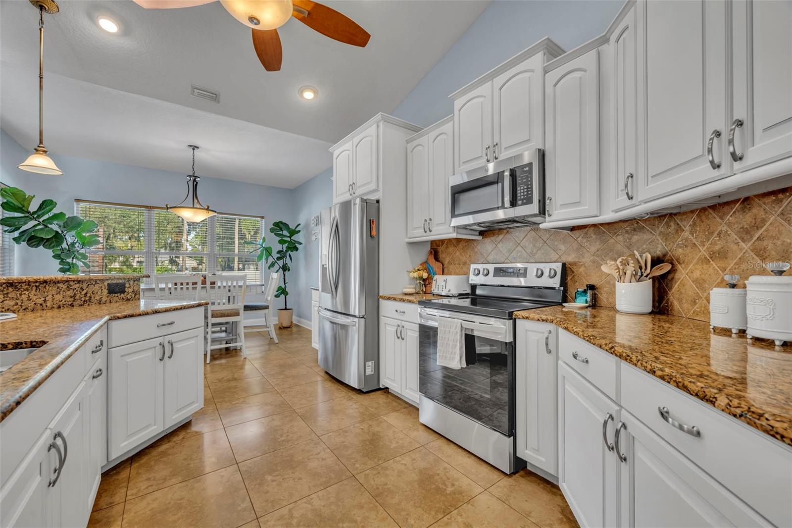 FLORIDA SHORES 01 - Residential