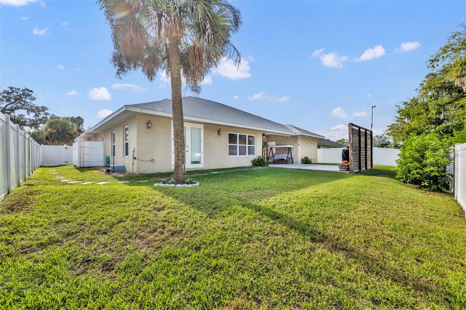 FLORIDA SHORES 01 - Residential