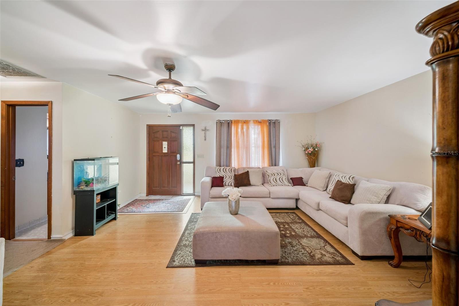 292 E CONSTANCE ROAD