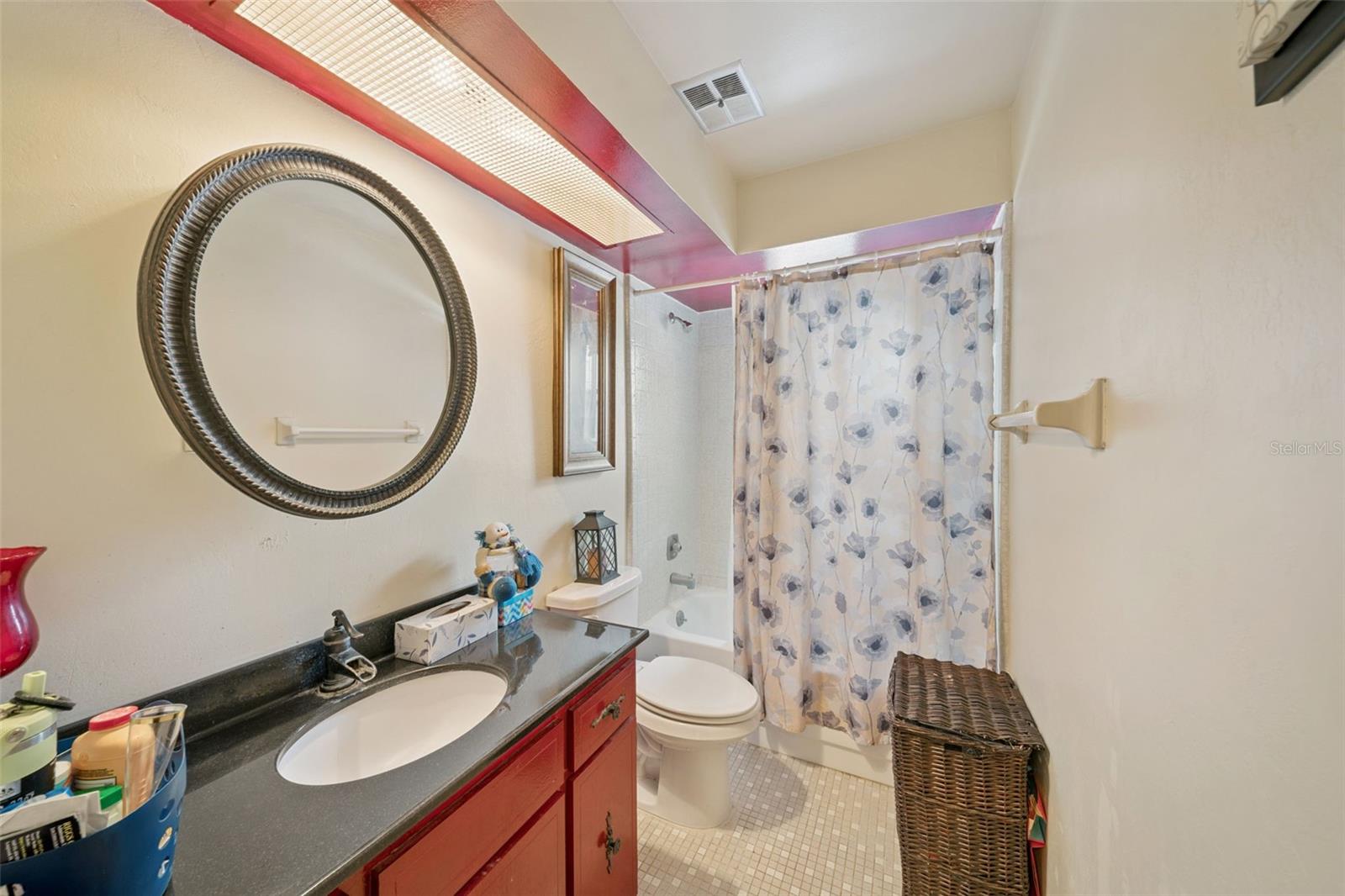 PLANTATION ESTATES UNIT 25 - Residential