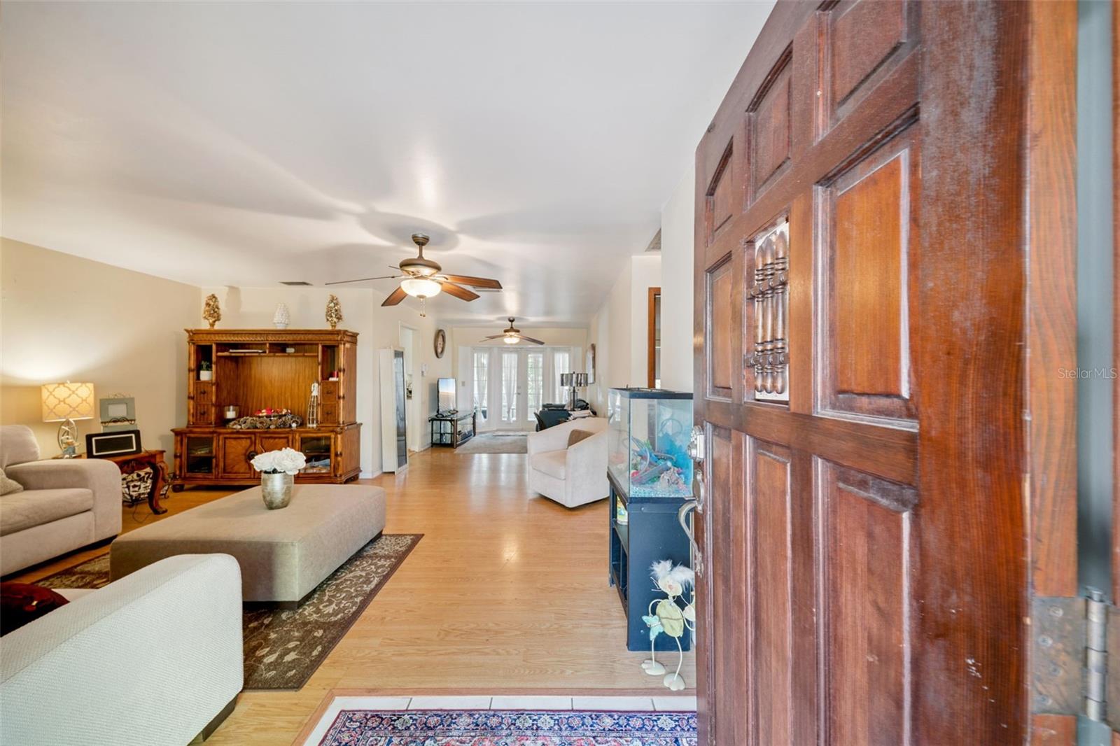 292 E CONSTANCE ROAD