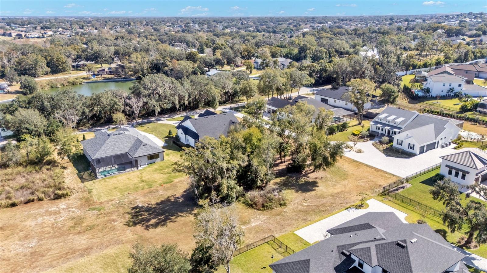 CLIFFSIDE WOODS - Land