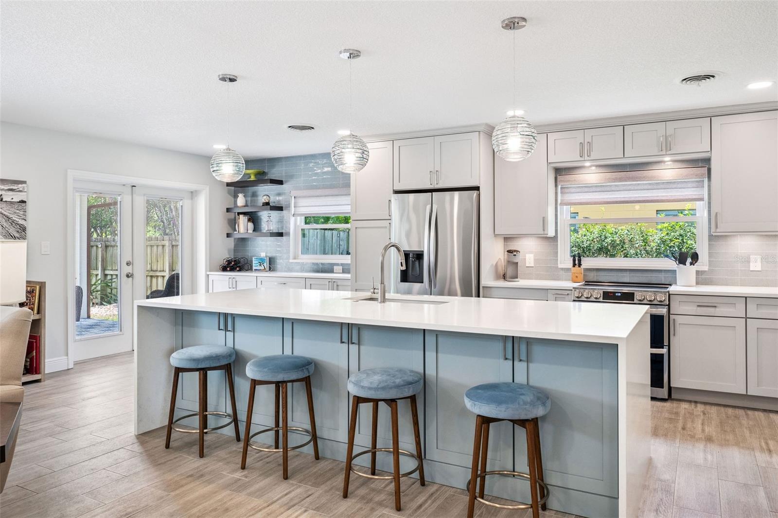 402 SAINT DUNSTAN WAY
