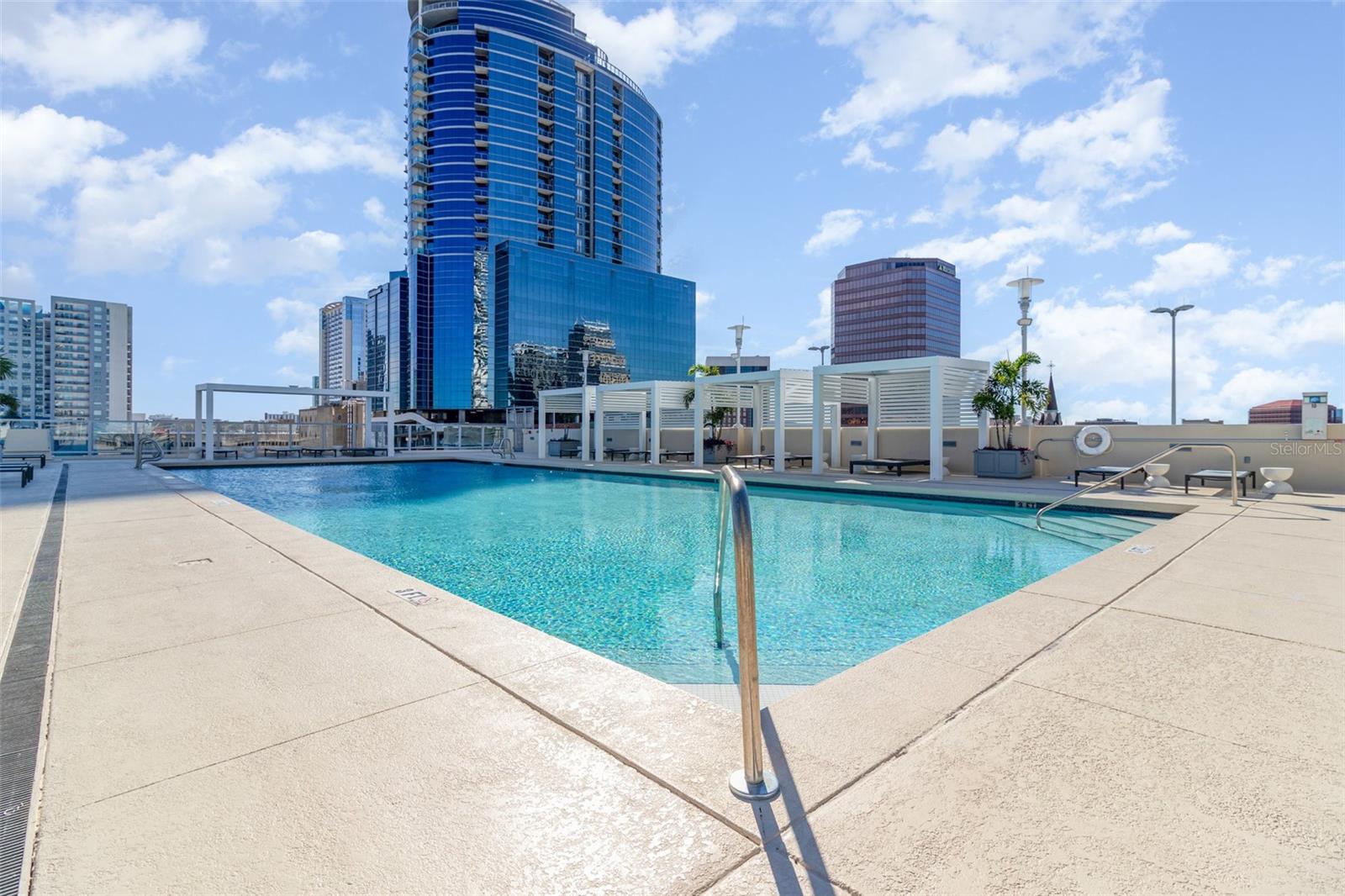 VUE/LK EOLA - Residential