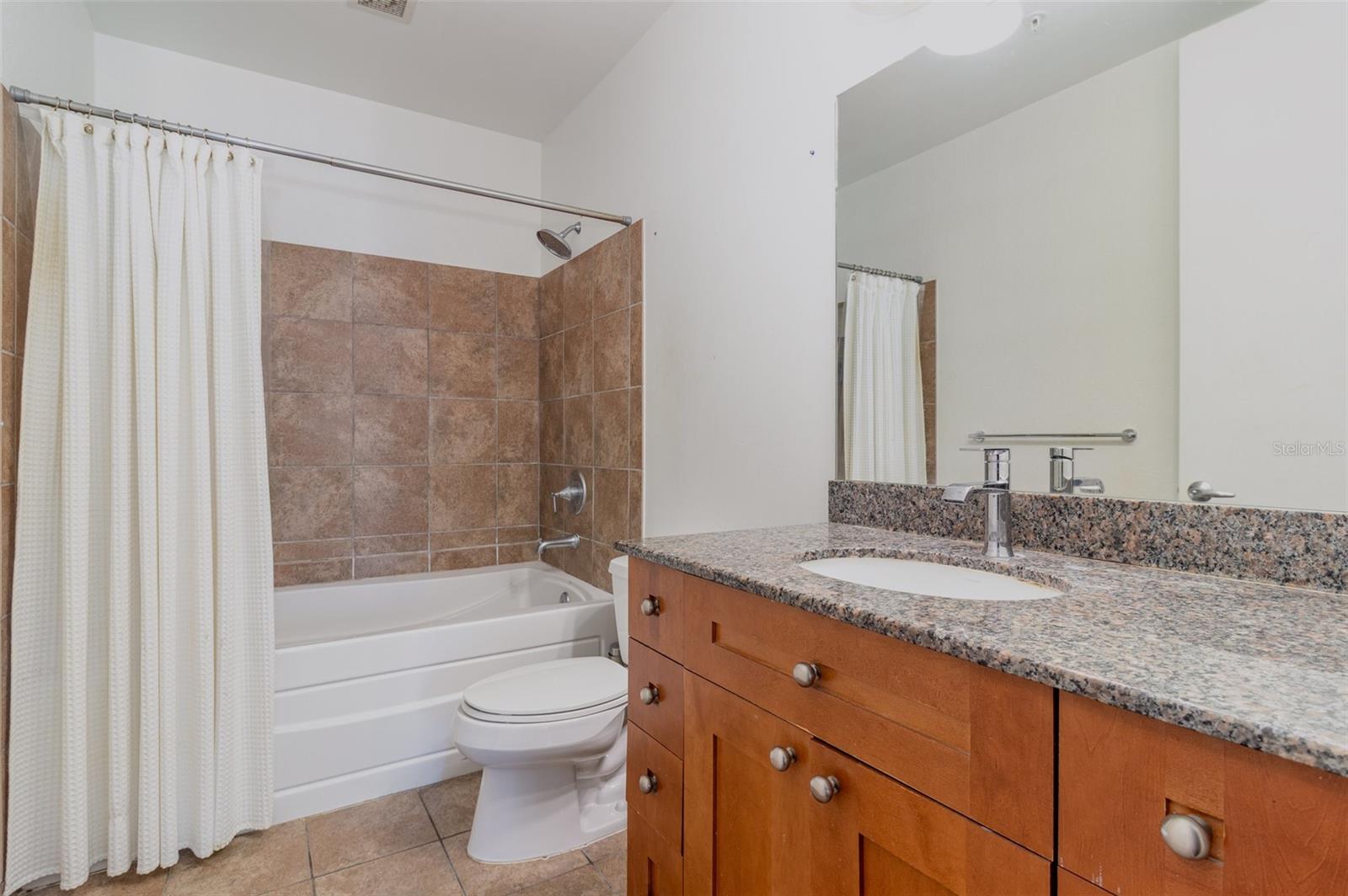 VUE/LK EOLA - Residential