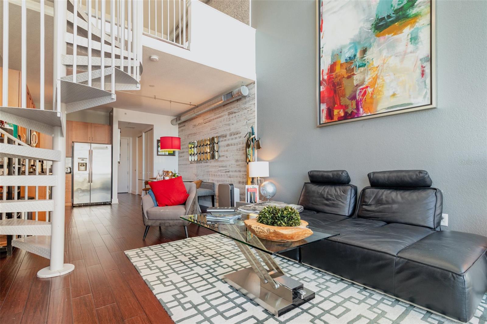 150 E ROBINSON STREET 811