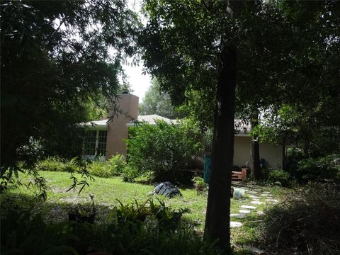 A home in WINTER PARK