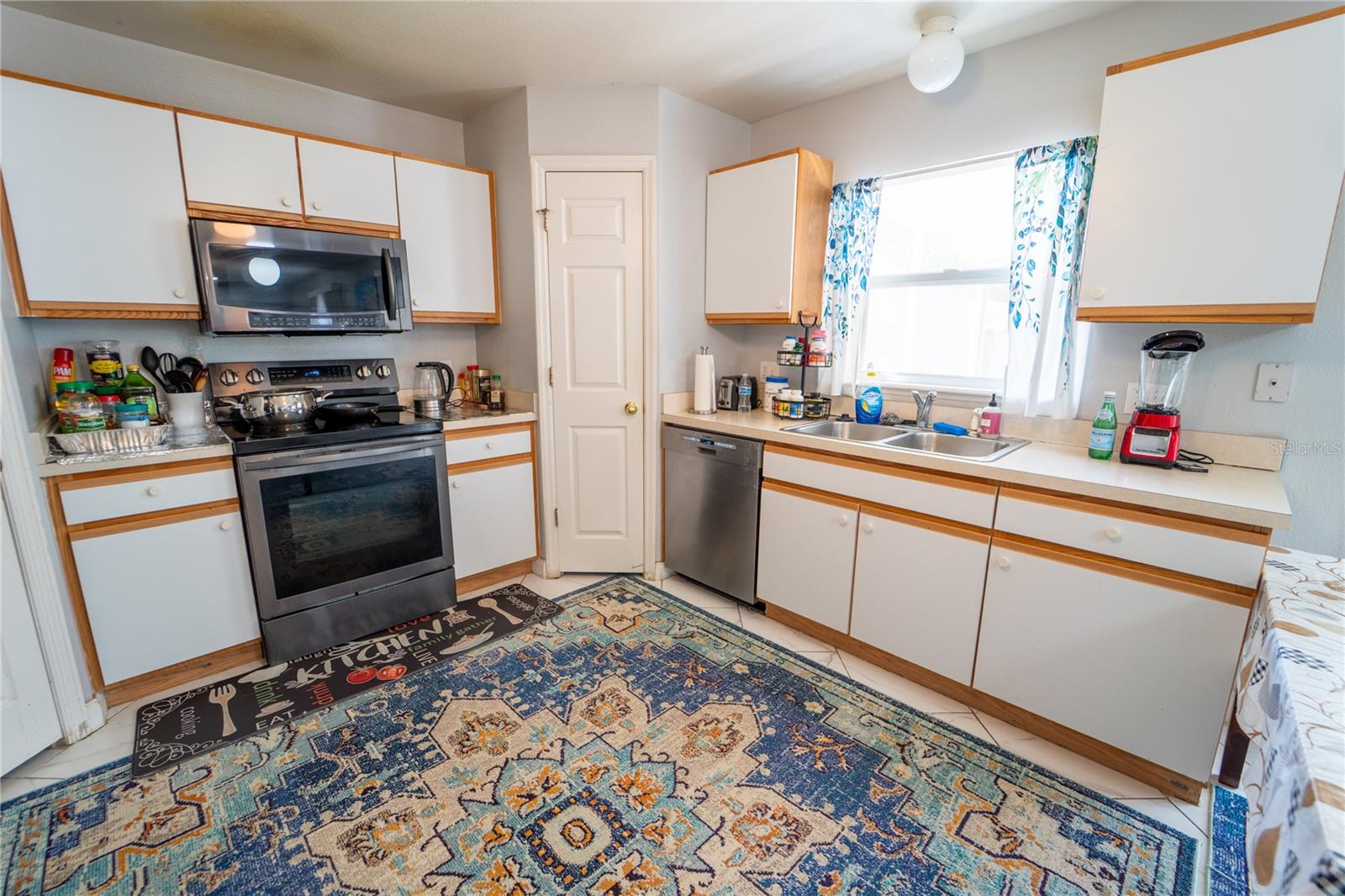 VILLAGES OF LAKE ST CHARLES PH - Residential