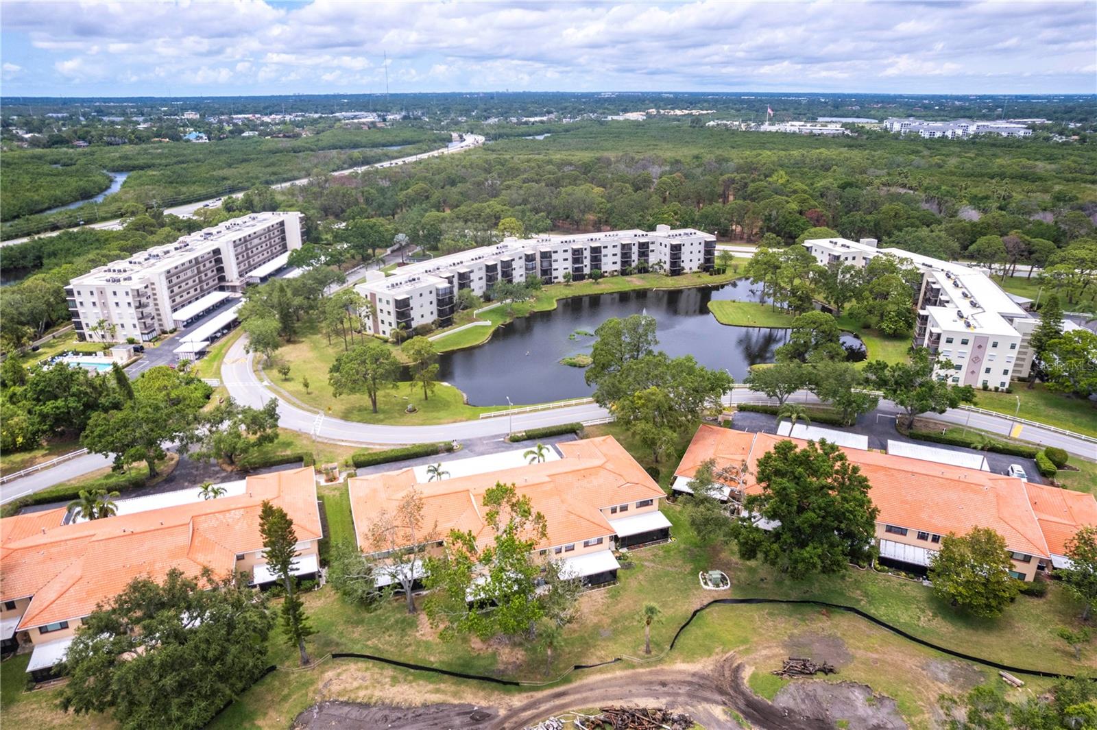 TERRACE PARK OF FIVE TOWNS - Residential