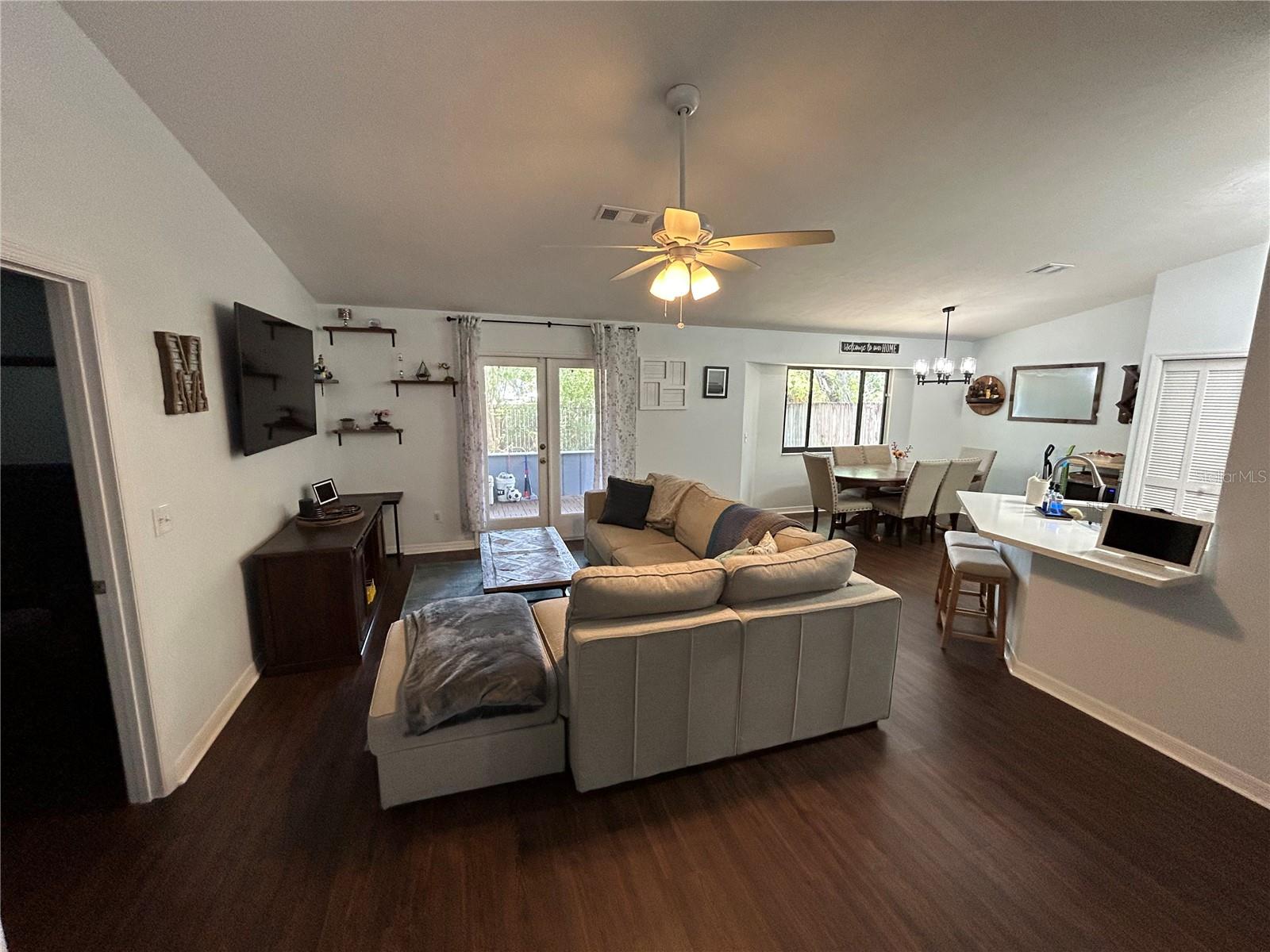 MILE RUN PH III UNIT G-1 REP - Residential