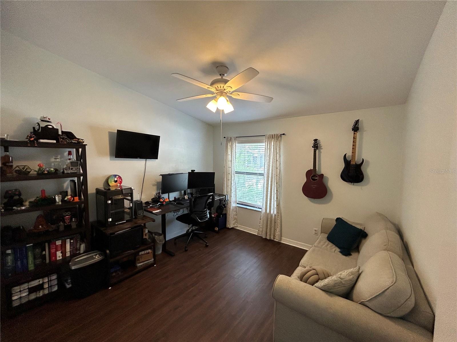 MILE RUN PH III UNIT G-1 REP - Residential