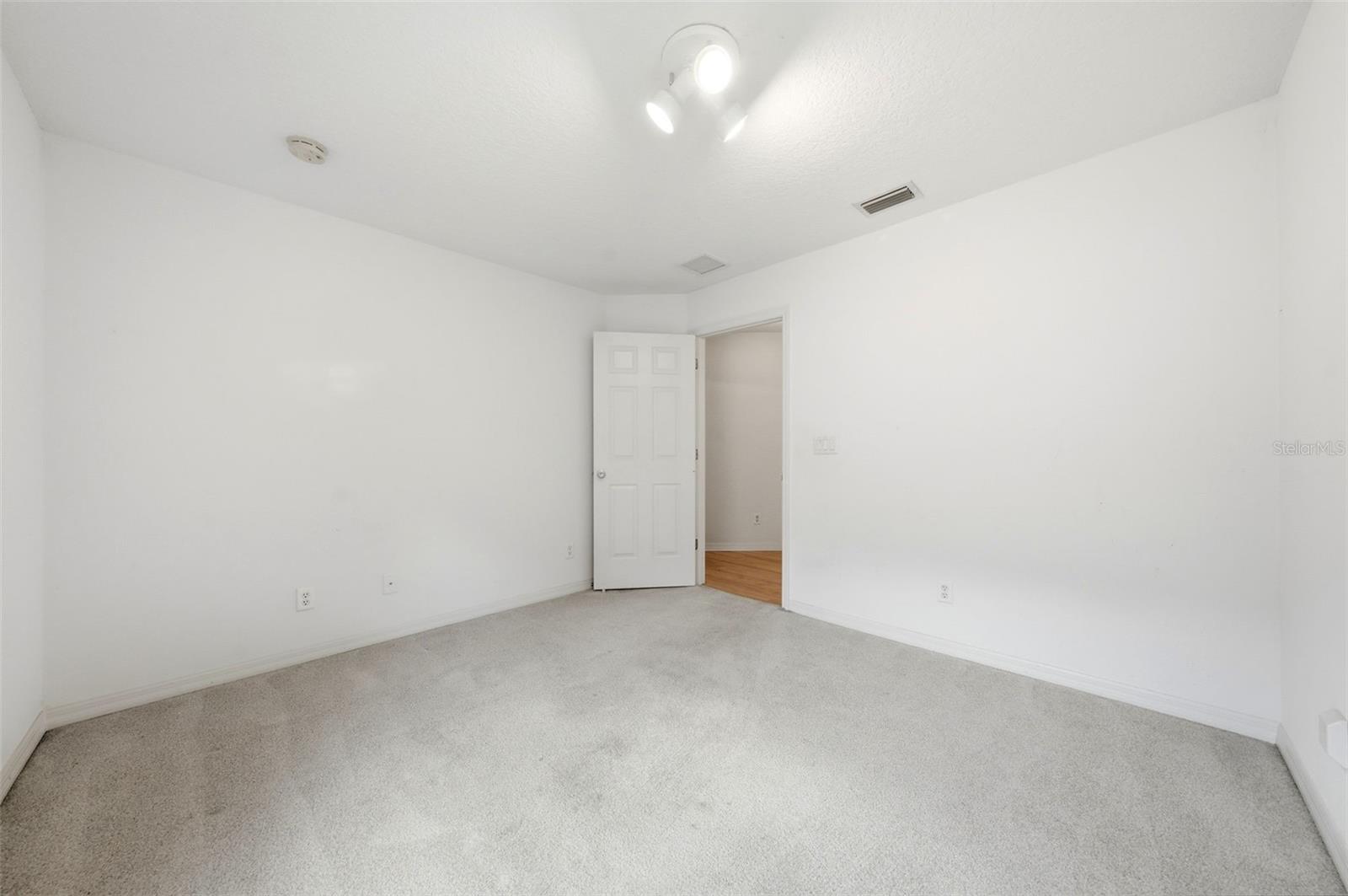 TAVARES ROYAL HARBOR PH 05 - Residential