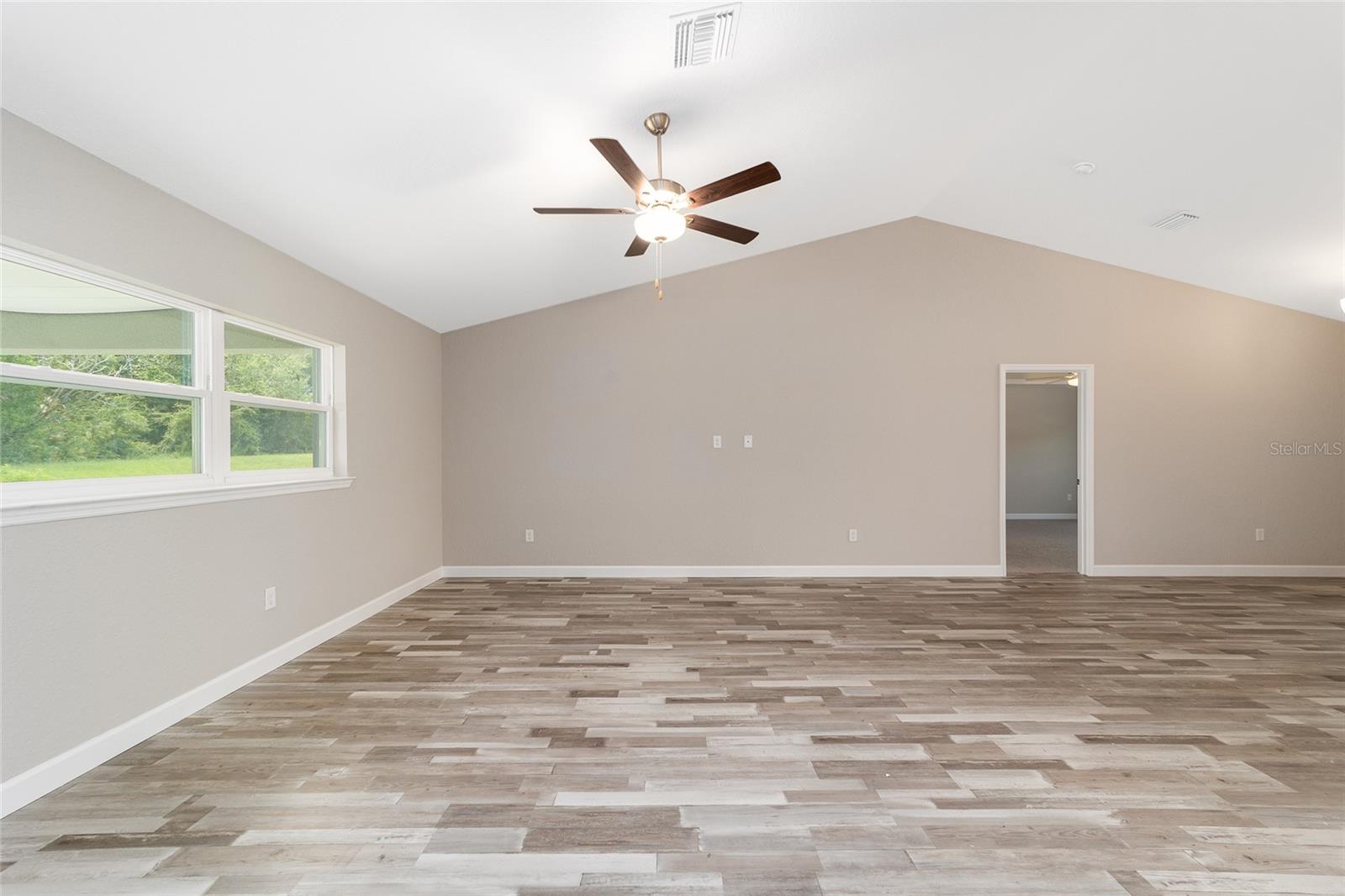 OCALA WATERWAY ESTATE - Residential