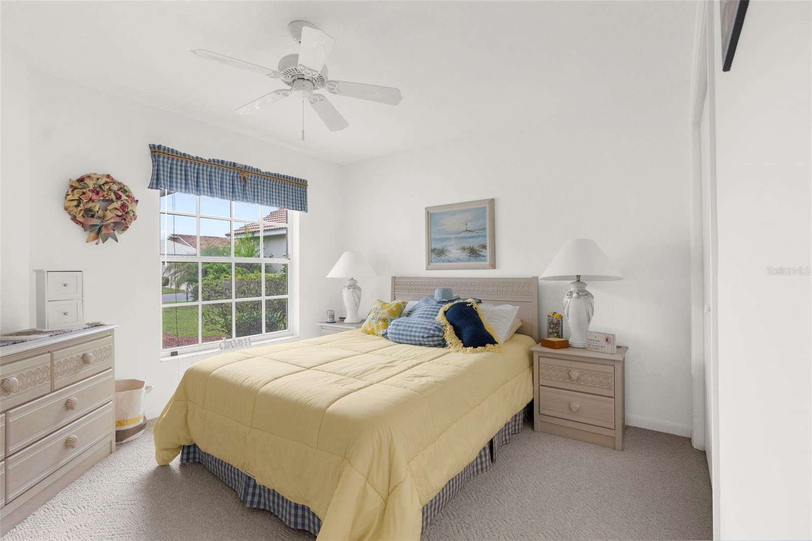 GLEN LAKES - Residential