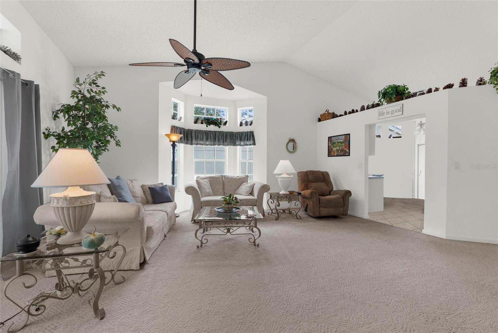 GLEN LAKES - Residential