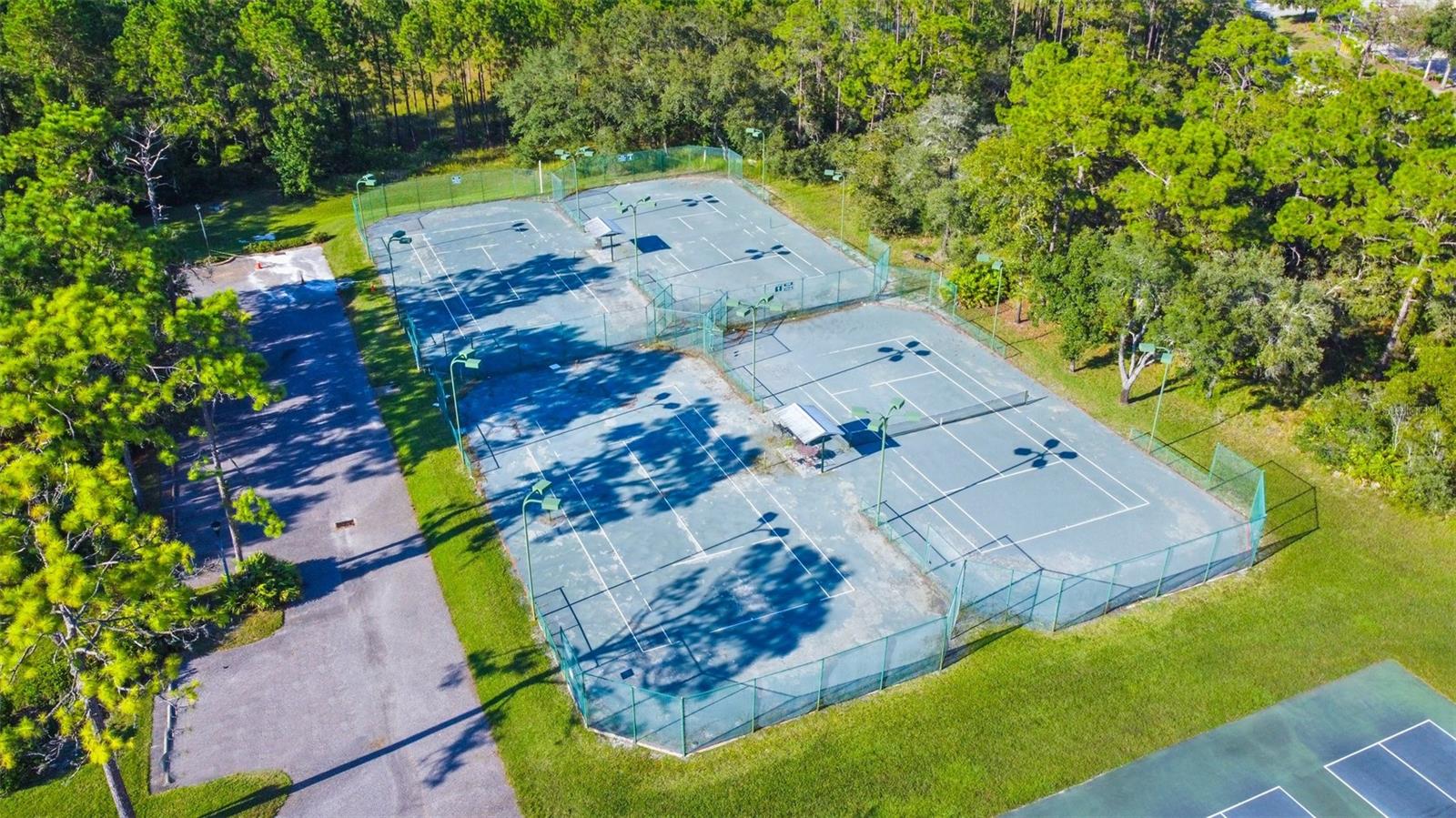 GLEN LAKES - Residential