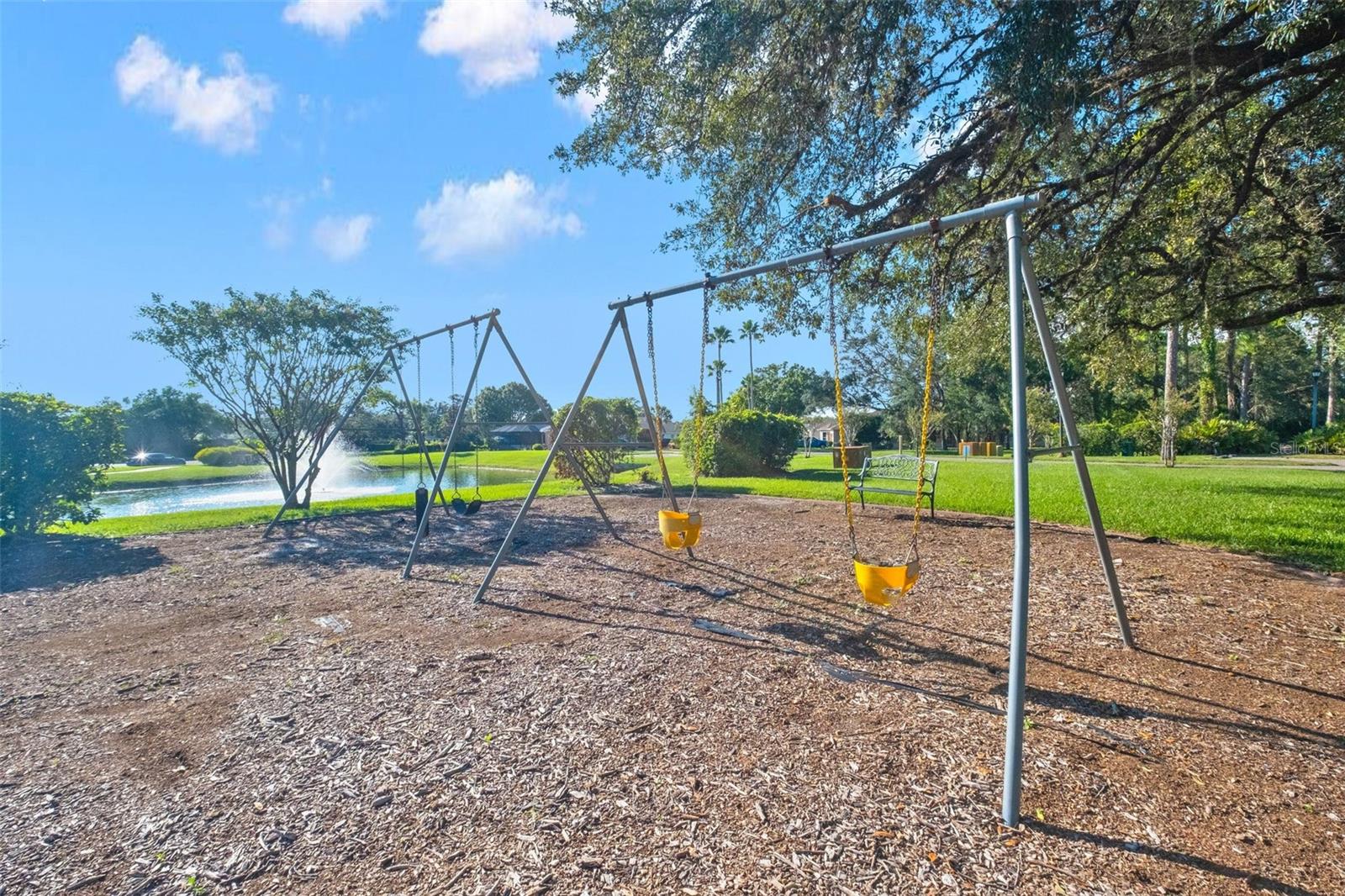 GLEN LAKES - Residential