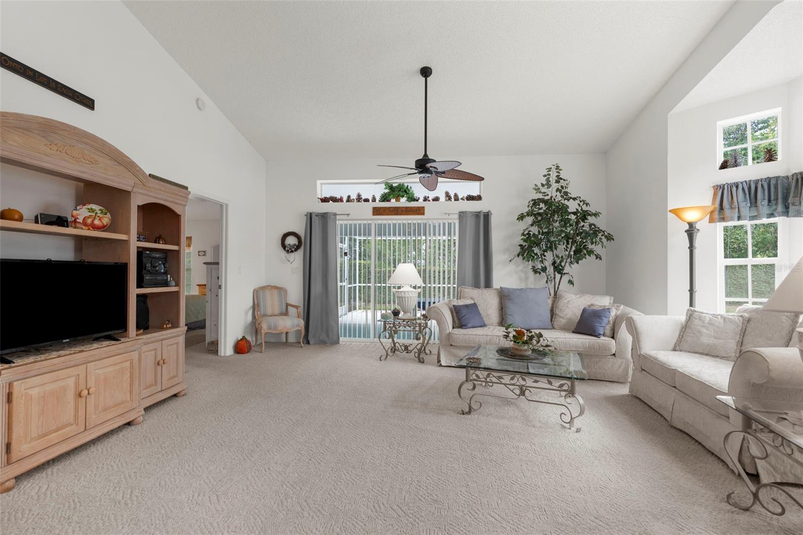 GLEN LAKES - Residential
