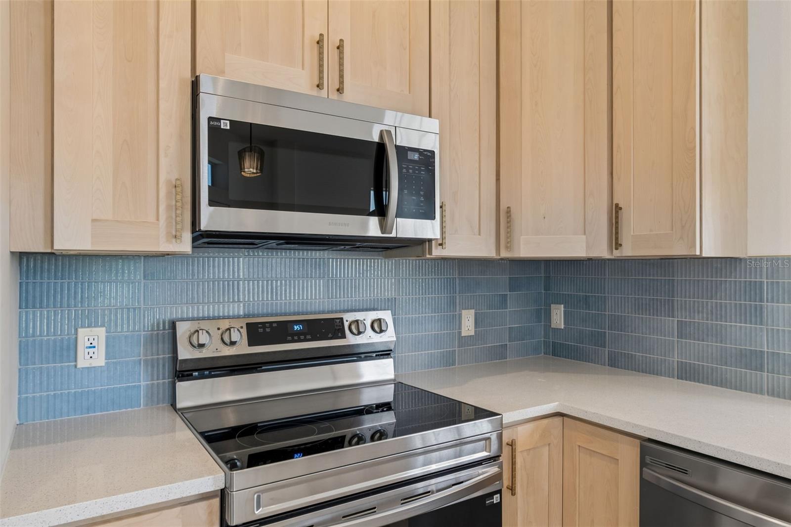 TOWNHOMES AT MILLBROOKE RANCH - Residential