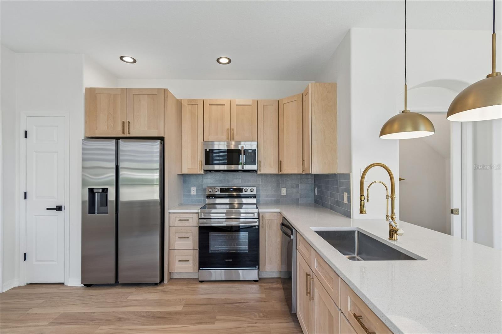 TOWNHOMES AT MILLBROOKE RANCH - Residential