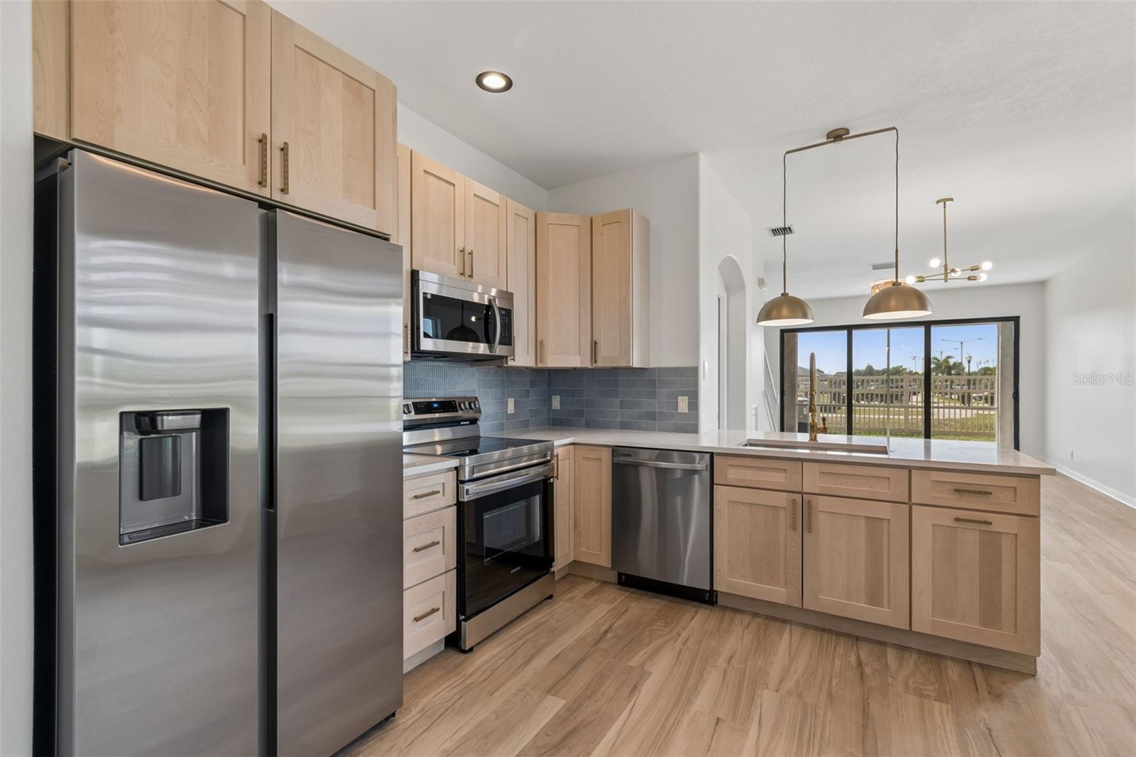 TOWNHOMES AT MILLBROOKE RANCH - Residential