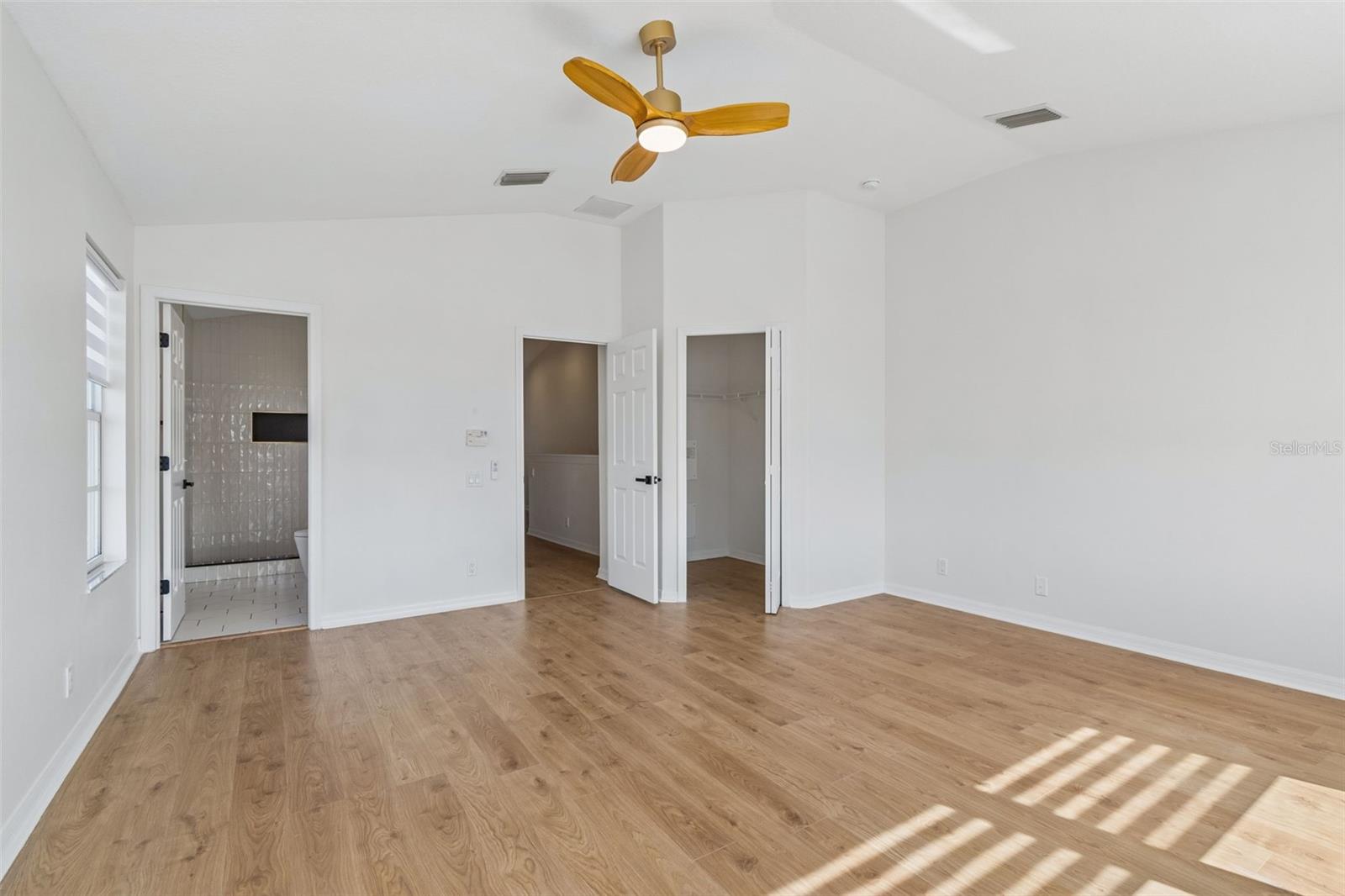 TOWNHOMES AT MILLBROOKE RANCH - Residential