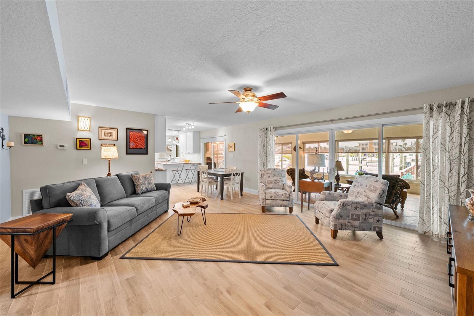 ST PETERSBURG BEACH NORTH UNIT 3 - Residential