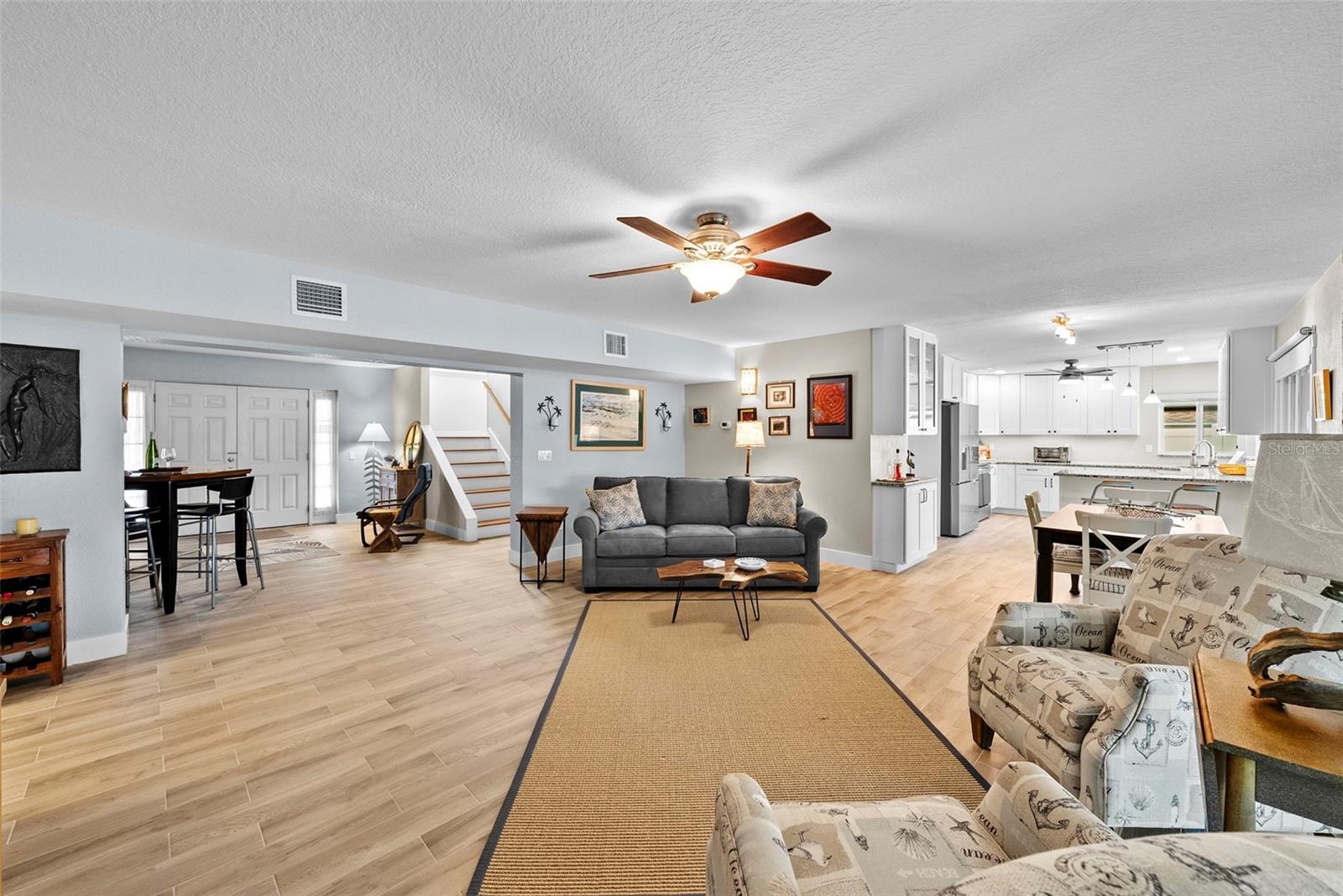 ST PETERSBURG BEACH NORTH UNIT 3 - Residential