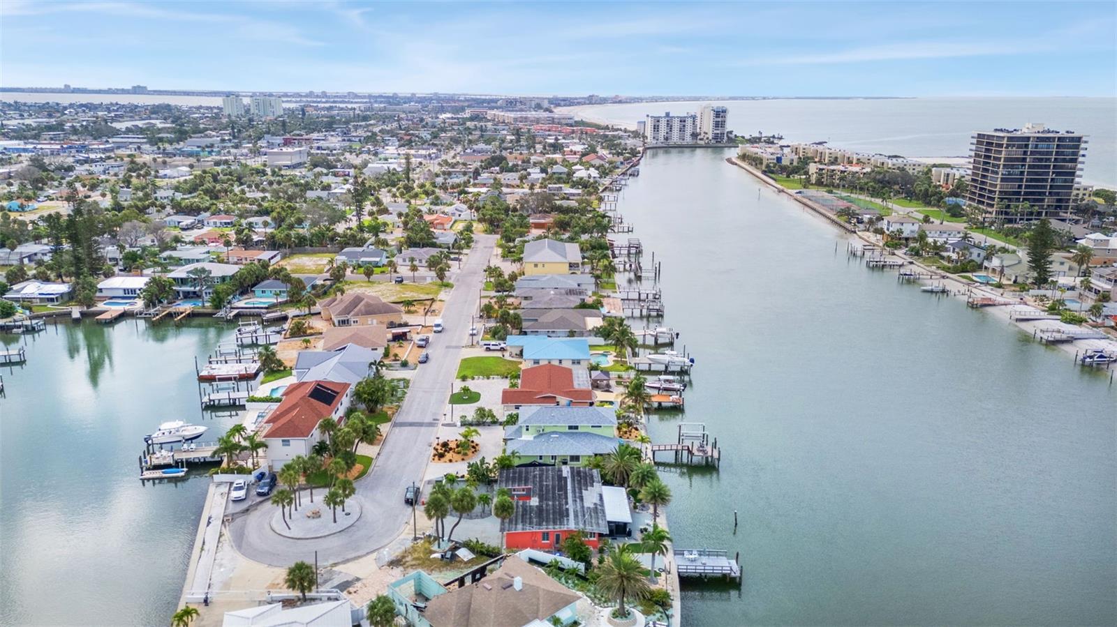 ST PETERSBURG BEACH NORTH UNIT 3 - Residential