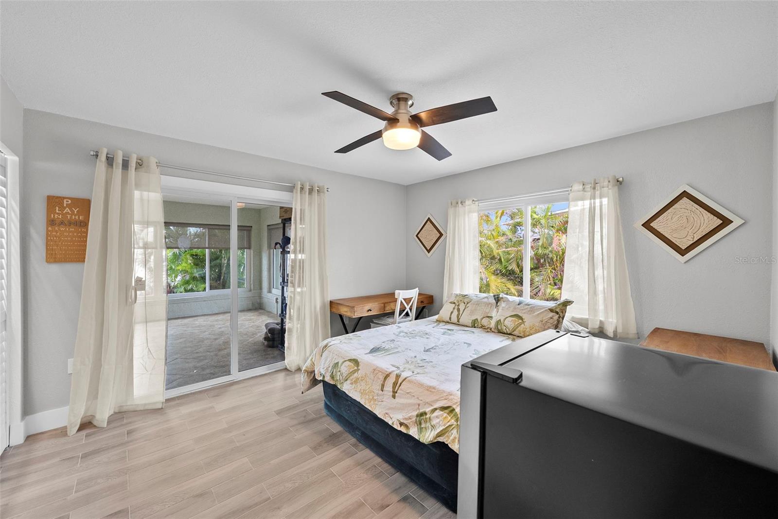 ST PETERSBURG BEACH NORTH UNIT 3 - Residential