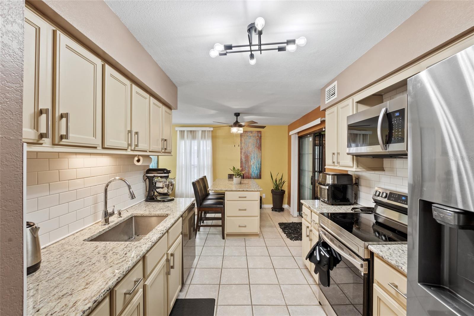 100 E OAK TERRACE DRIVE A2