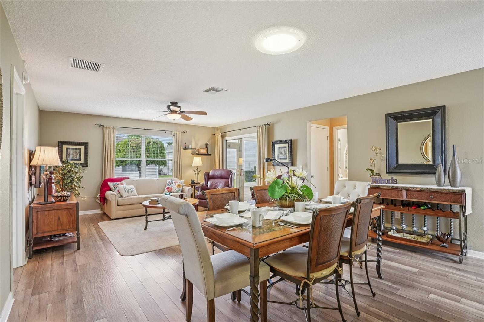 2543 RAINTREE DRIVE