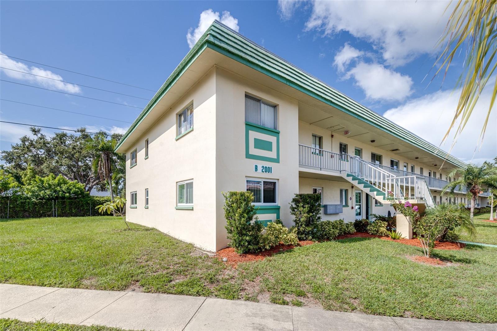GREENBRIAR CONDO - Residential