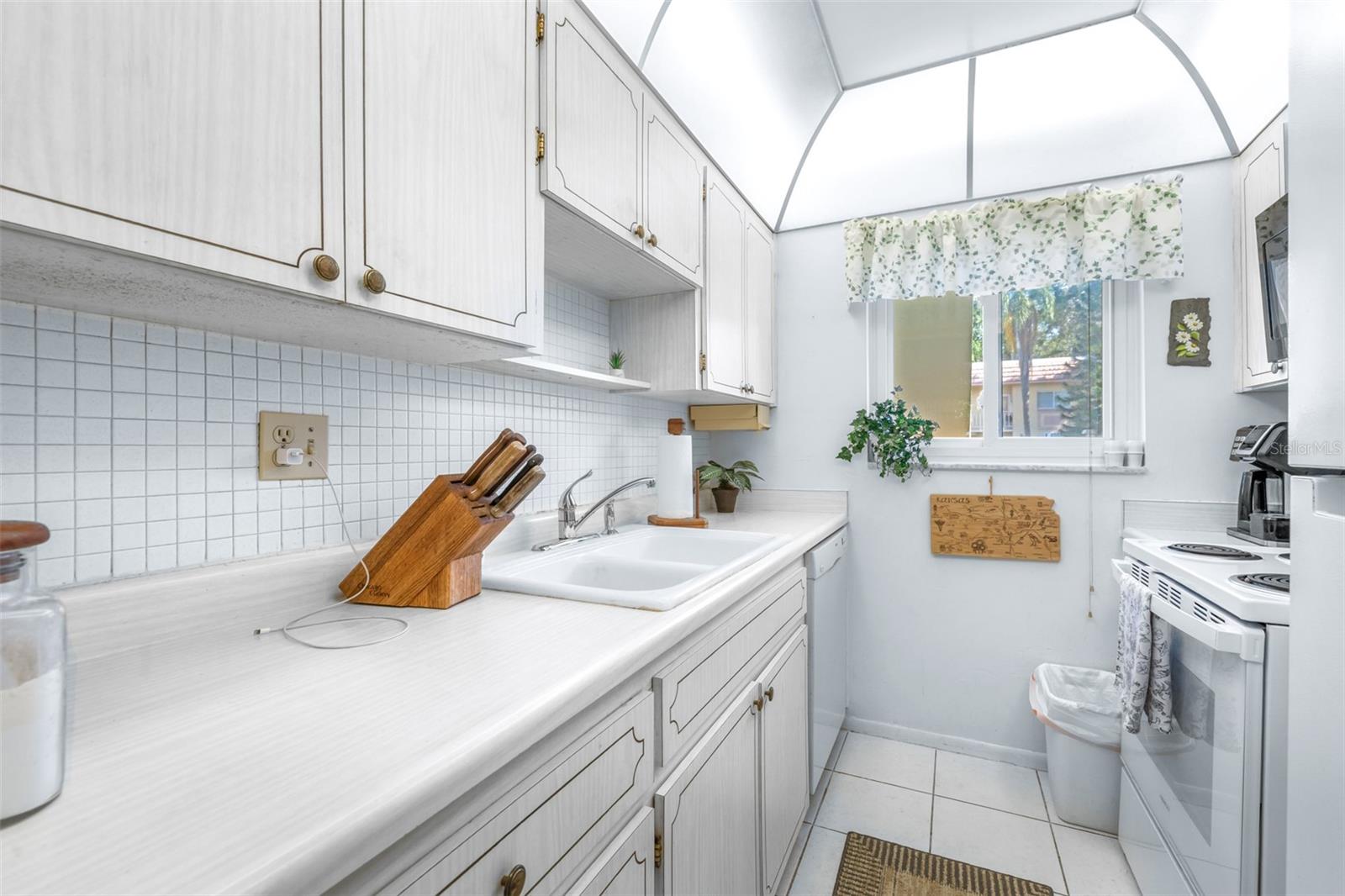 GREENBRIAR CONDO - Residential