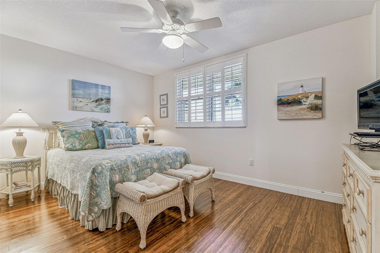 WESTVIEW GRANDE CONDO, THE - Residential