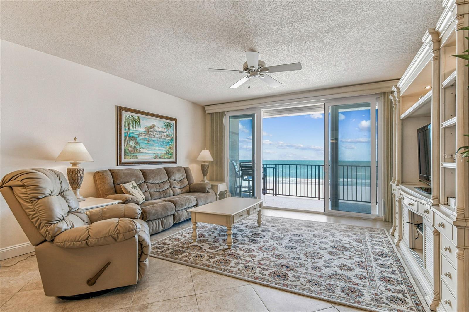 WESTVIEW GRANDE CONDO, THE - Residential