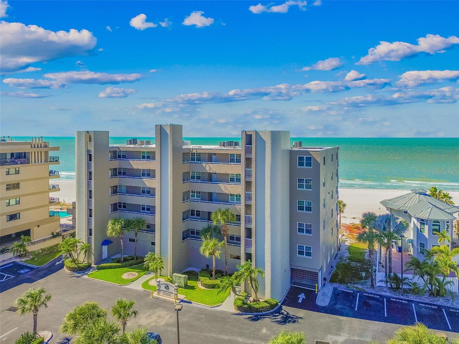 WESTVIEW GRANDE CONDO, THE - Residential