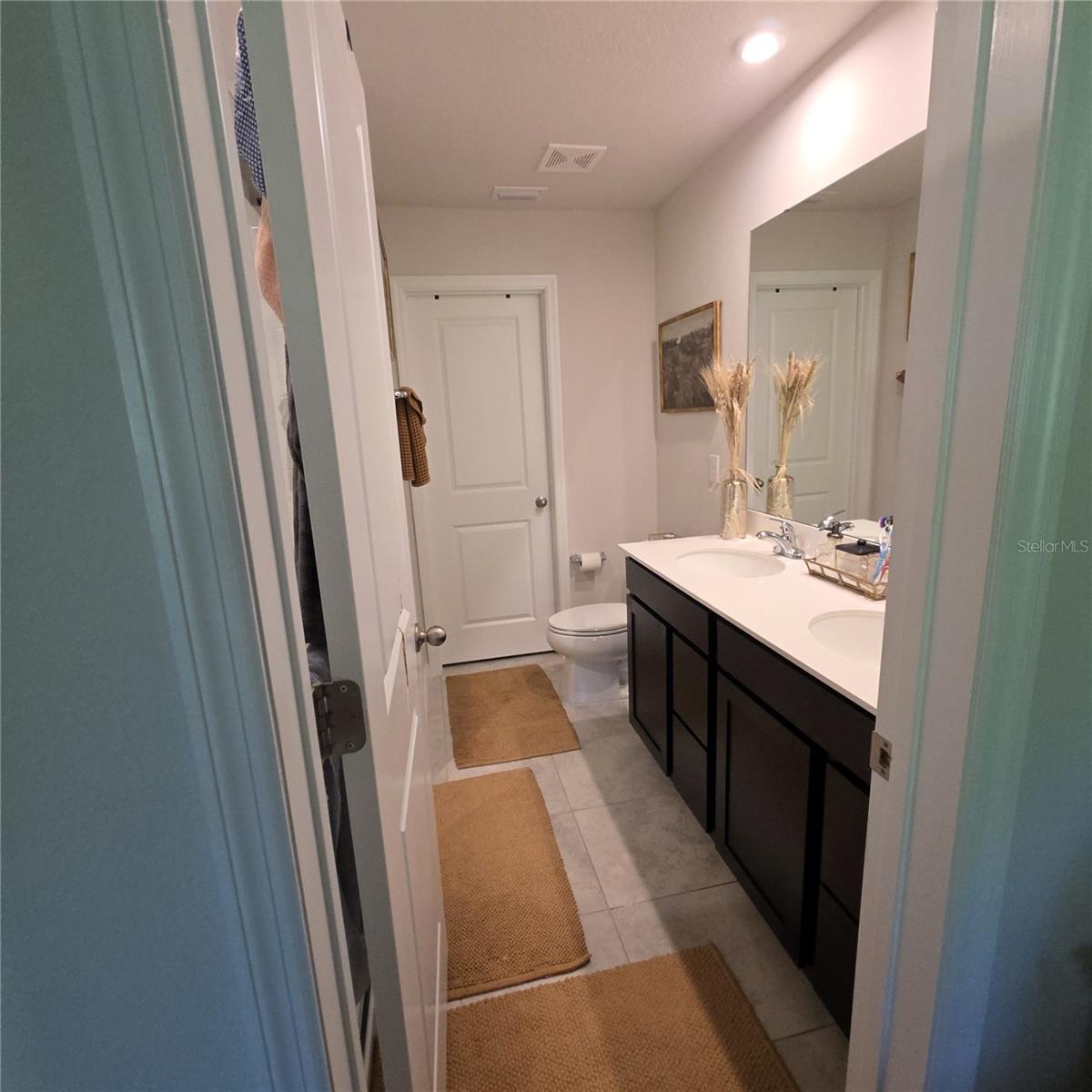 ANCLOTE SQUARE - Residential