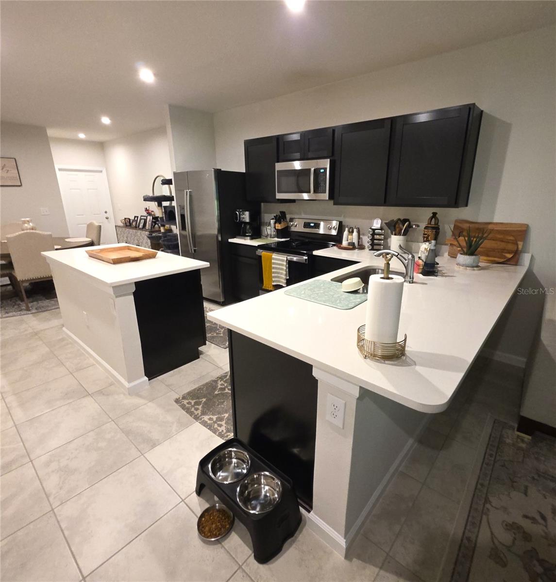 ANCLOTE SQUARE - Residential